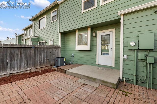 848 London Green Way, Colorado Springs, CO 80906