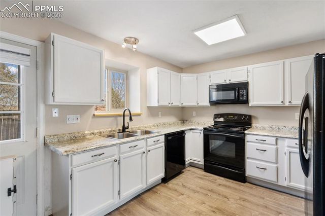 848 London Green Way, Colorado Springs, CO 80906