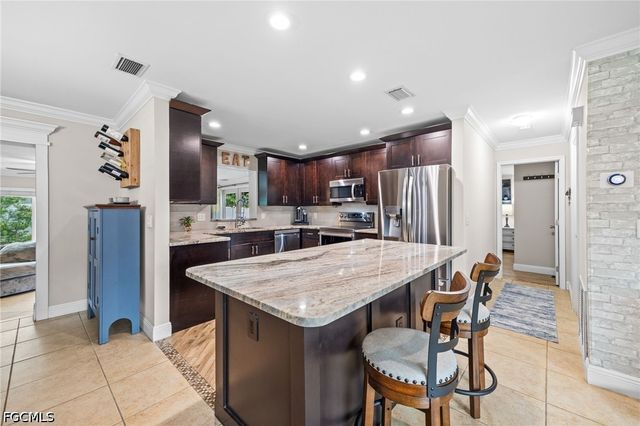 2439 Ephraim AVE, Fort Myers, FL 33907