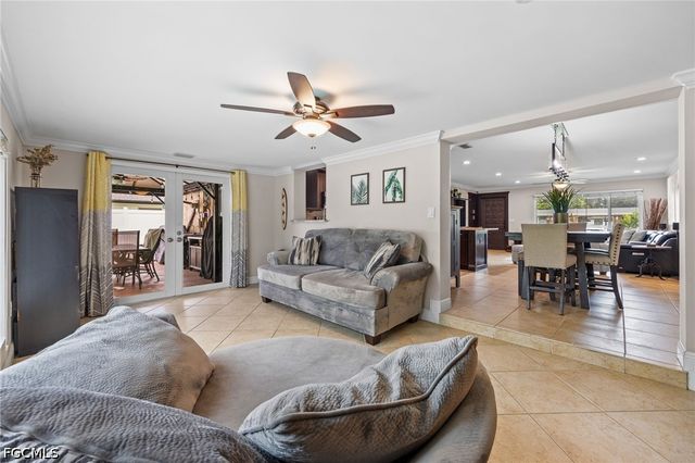 2439 Ephraim AVE, Fort Myers, FL 33907