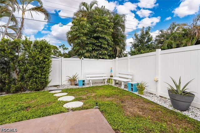 2439 Ephraim AVE, Fort Myers, FL 33907