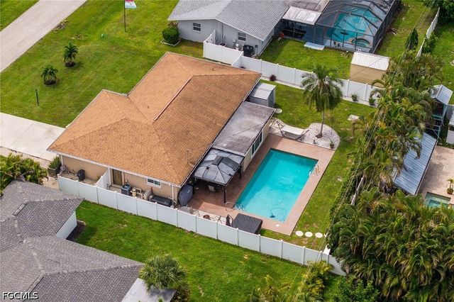 2439 Ephraim AVE, Fort Myers, FL 33907