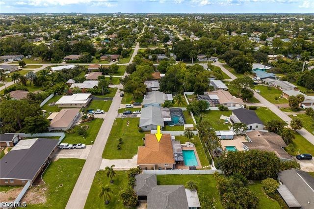 2439 Ephraim AVE, Fort Myers, FL 33907