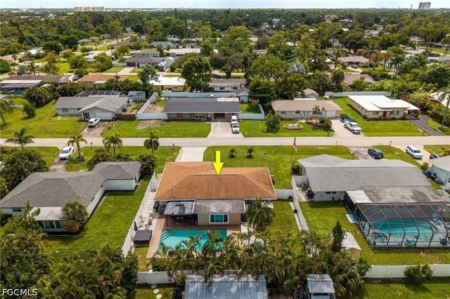 2439 Ephraim AVE, Fort Myers, FL 33907