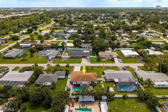 2439 Ephraim AVE, Fort Myers, FL 33907