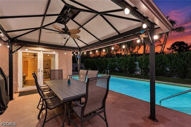 2439 Ephraim AVE, Fort Myers, FL 33907