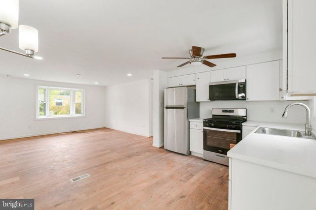 12901 APPLECROSS DR, Clinton, MD 20735