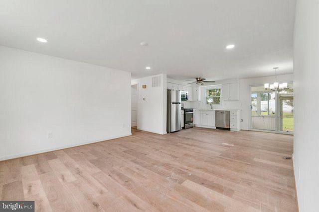 12901 APPLECROSS DR, Clinton, MD 20735