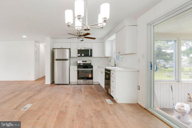 12901 APPLECROSS DR, Clinton, MD 20735