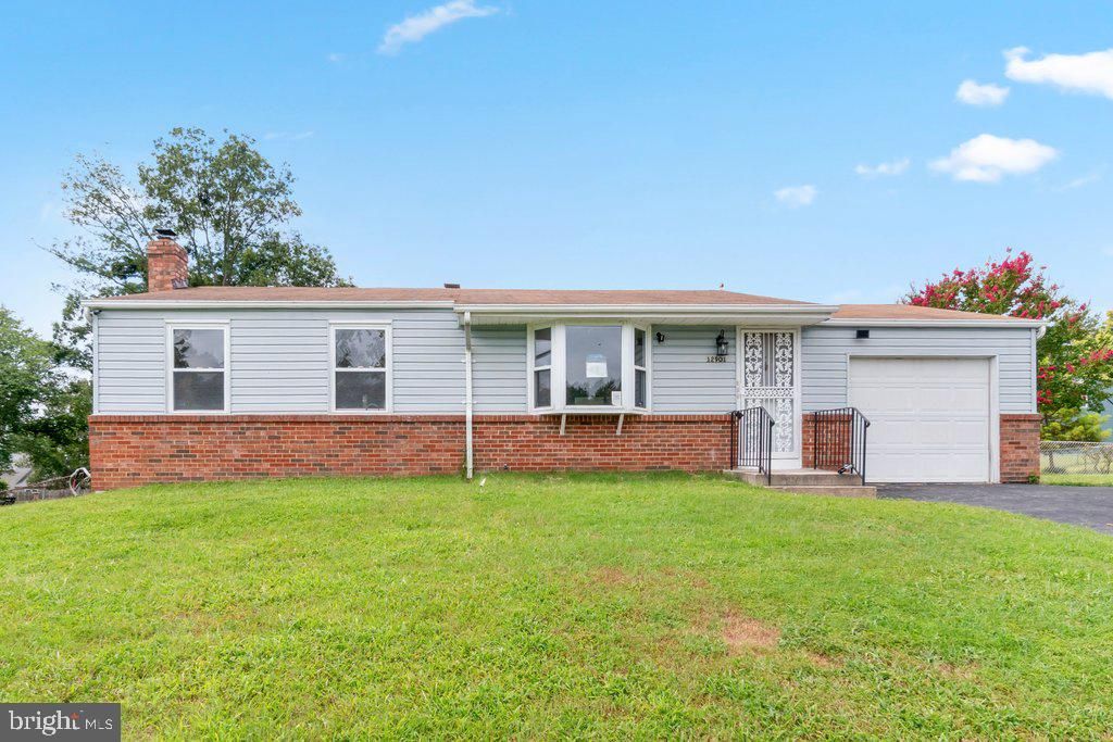 12901 APPLECROSS DR, Clinton, MD 20735