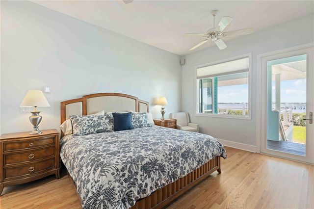 2207 5TH STREET W, Palmetto, FL 34221