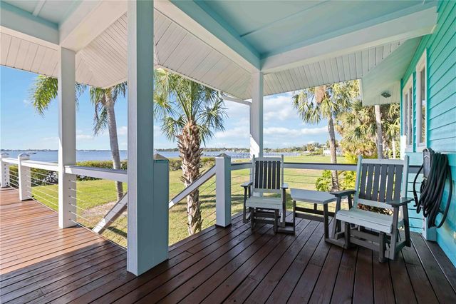 2207 5TH STREET W, Palmetto, FL 34221