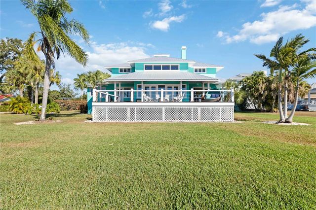 2207 5TH STREET W, Palmetto, FL 34221