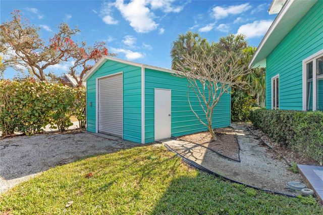 2207 5TH STREET W, Palmetto, FL 34221