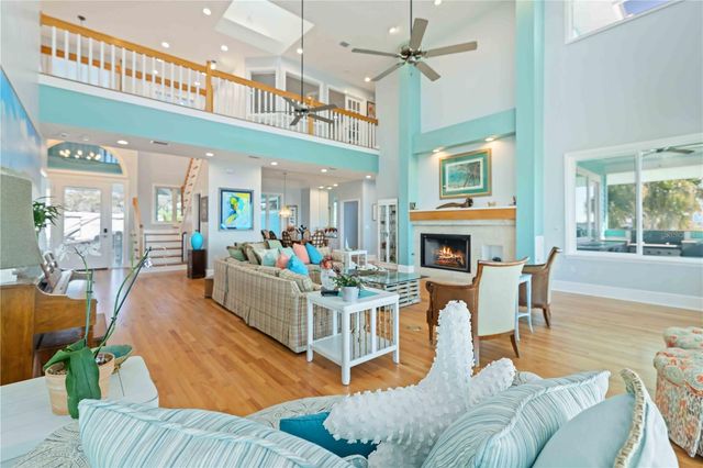 2207 5TH STREET W, Palmetto, FL 34221