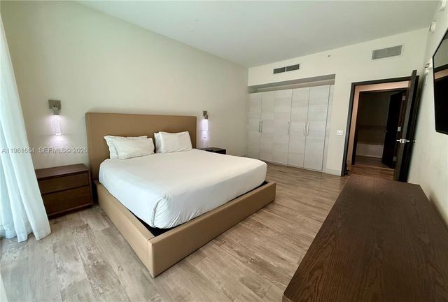 777 N Ocean Dr N222, Hollywood, FL 33019