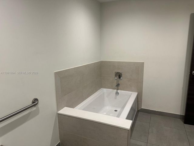 777 N Ocean Dr N222, Hollywood, FL 33019