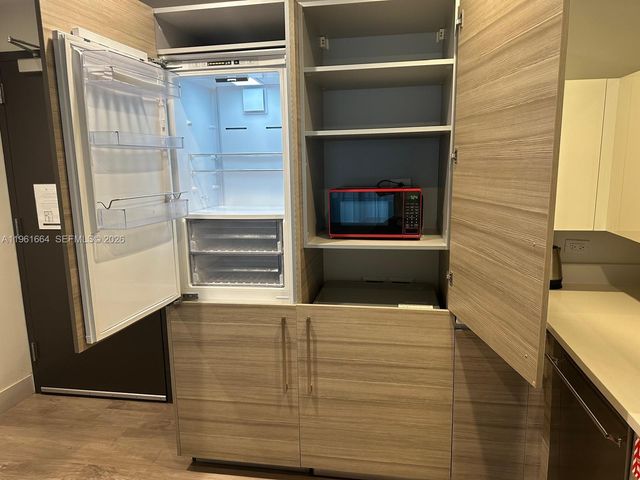 777 N Ocean Dr N222, Hollywood, FL 33019