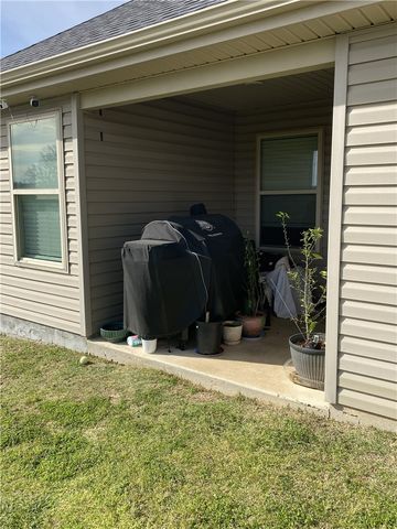 1802 E Endura Park Drive, Siloam Springs, AR 72761