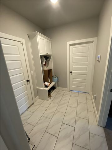 1802 E Endura Park Drive, Siloam Springs, AR 72761