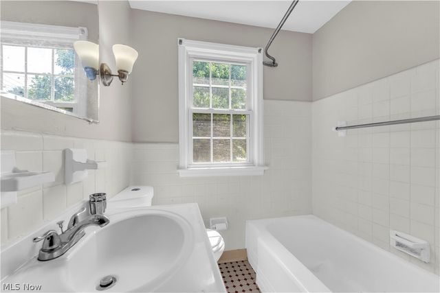1187 Winston Road, South Euclid, OH 44121