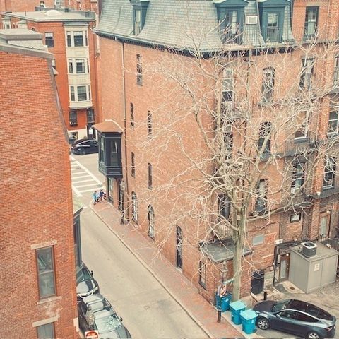 145 Pinckney 715, Boston, MA 02114