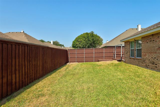 1214 Cedar Branch Drive, Wylie, TX 75098