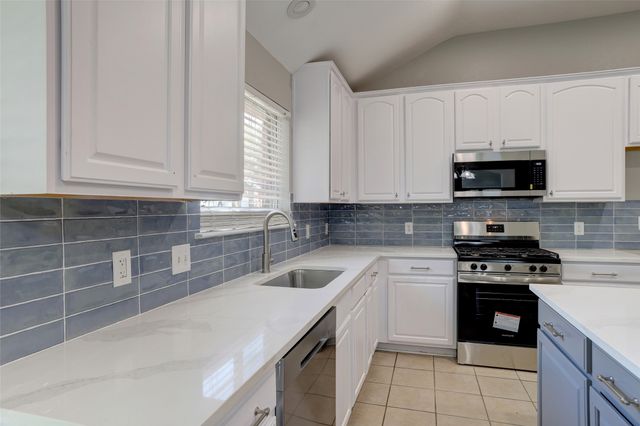1214 Cedar Branch Drive, Wylie, TX 75098