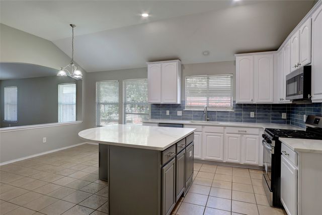 1214 Cedar Branch Drive, Wylie, TX 75098