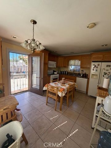 223 S Kern, Los Angeles, CA 90022