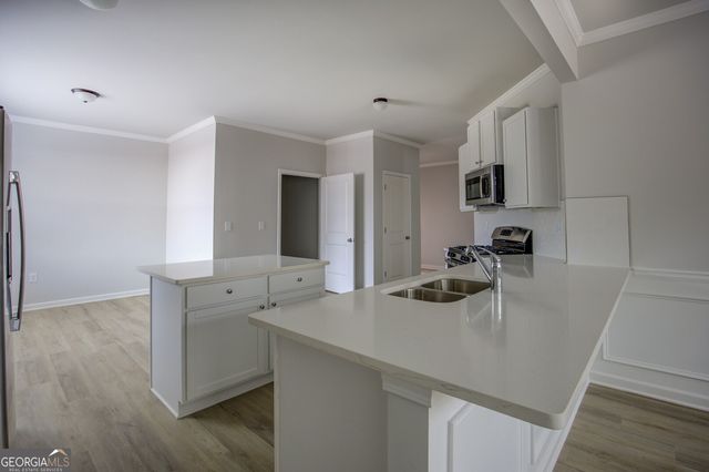 853 Crossroads Court, Social Circle, GA 30025