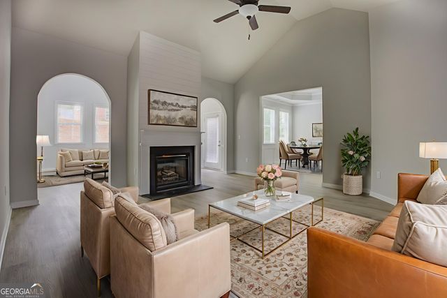 853 Crossroads Court, Social Circle, GA 30025