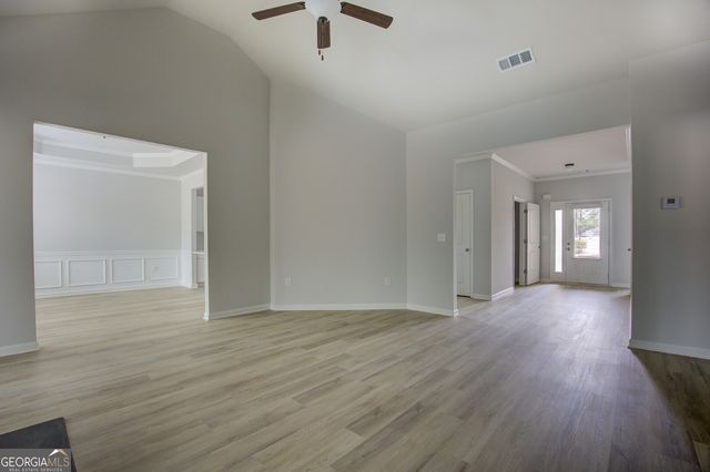 853 Crossroads Court, Social Circle, GA 30025