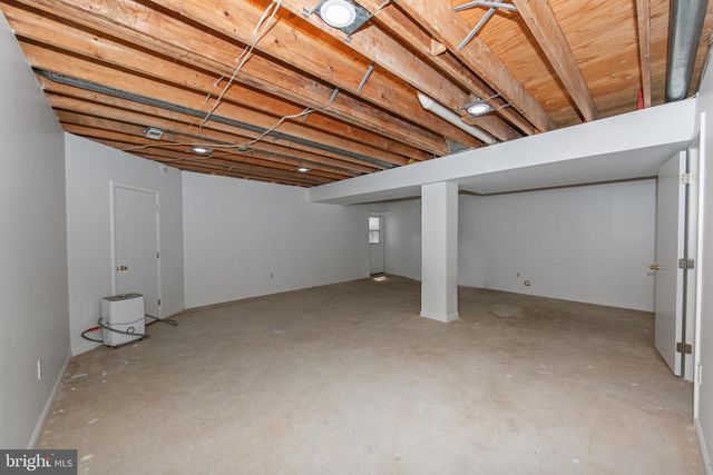 104 3RD AVE, Reisterstown, MD 21136