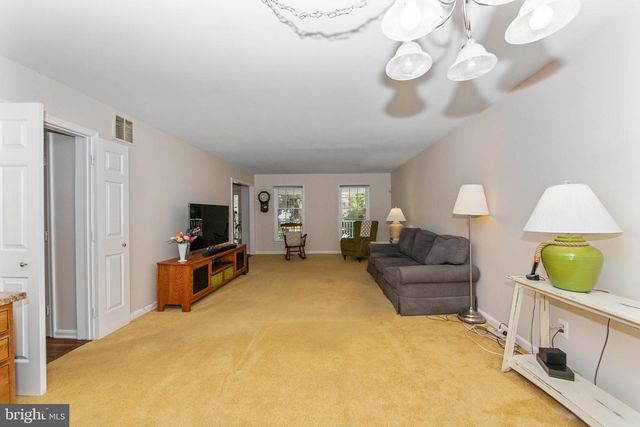 104 3RD AVE, Reisterstown, MD 21136