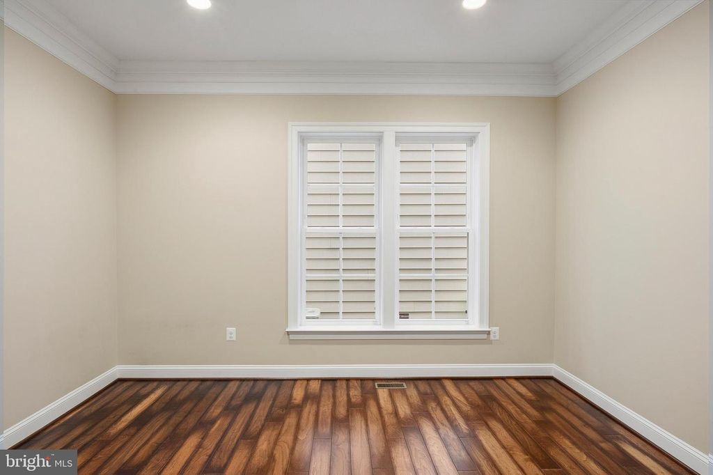 Image 23 of property listing at 11423 ELLINGTON ST, Fulton, MD 20759
