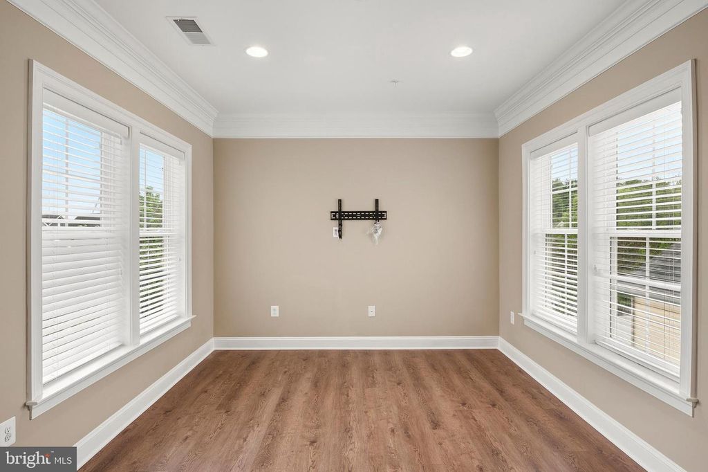 Image 32 of property listing at 11423 ELLINGTON ST, Fulton, MD 20759