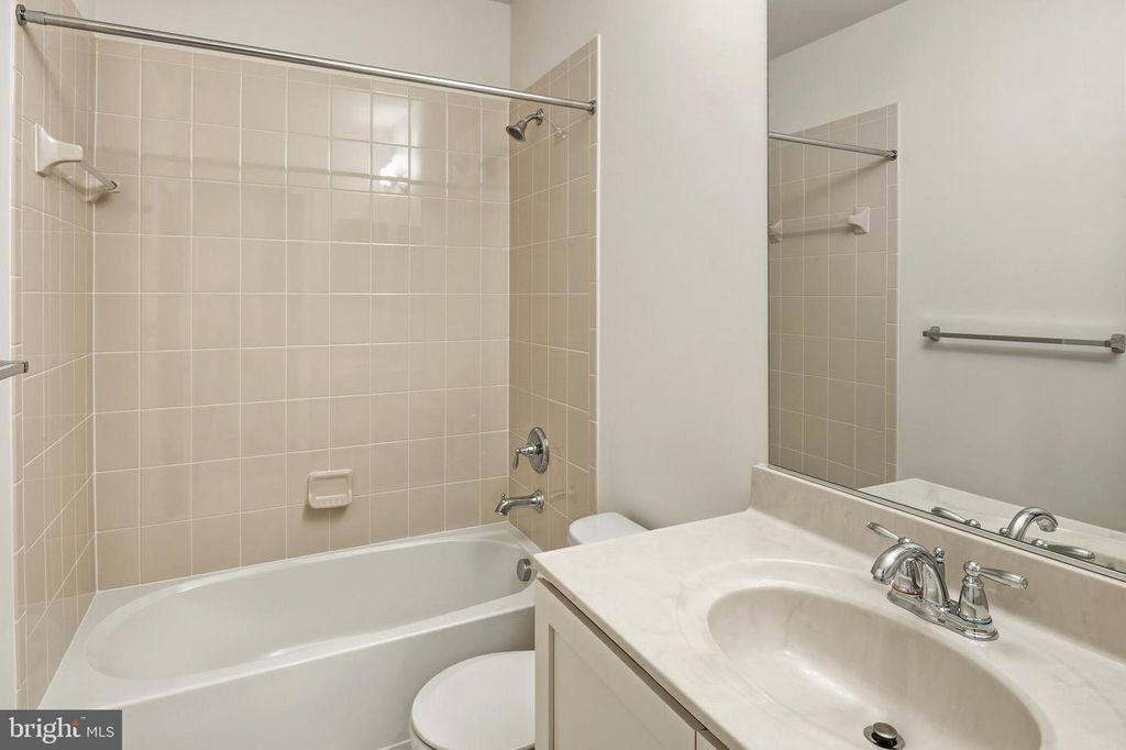 Image 48 of property listing at 11423 ELLINGTON ST, Fulton, MD 20759