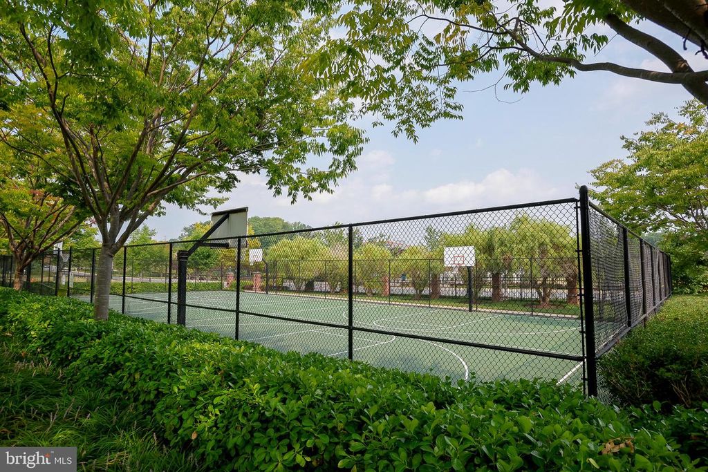 Image 59 of property listing at 11423 ELLINGTON ST, Fulton, MD 20759