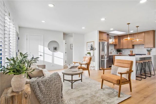 19652 Trident, Huntington Beach, CA 92646