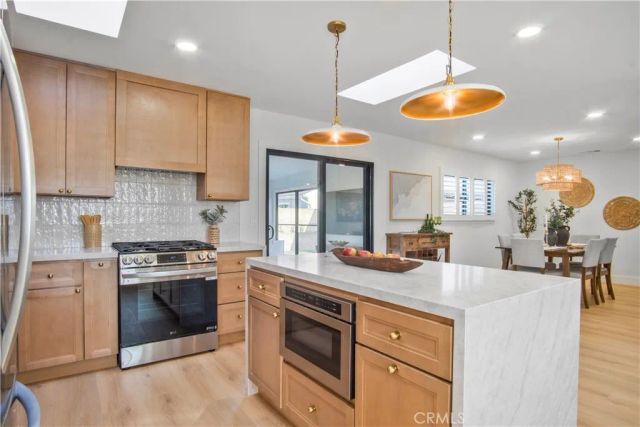 19652 Trident, Huntington Beach, CA 92646