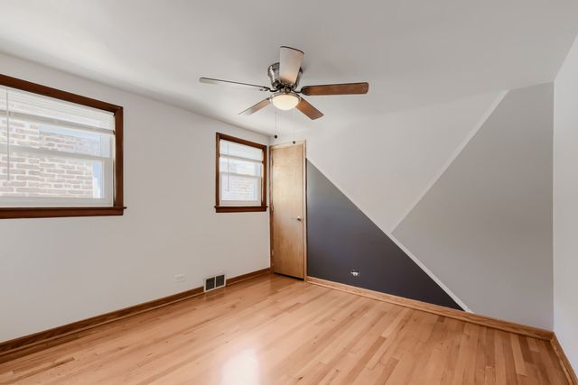 5122 S Normandy Avenue, Chicago, IL 60638