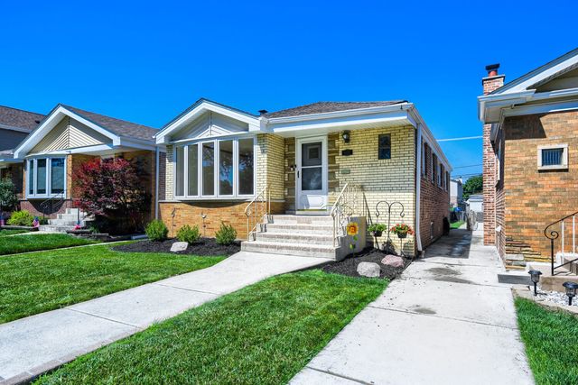 5122 S Normandy Avenue, Chicago, IL 60638