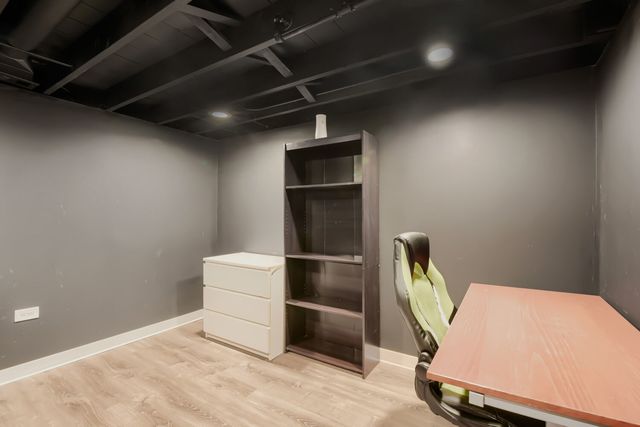 5122 S Normandy Avenue, Chicago, IL 60638