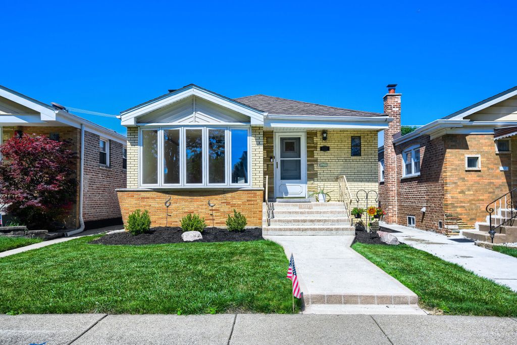 5122 S Normandy Avenue, Chicago, IL 60638