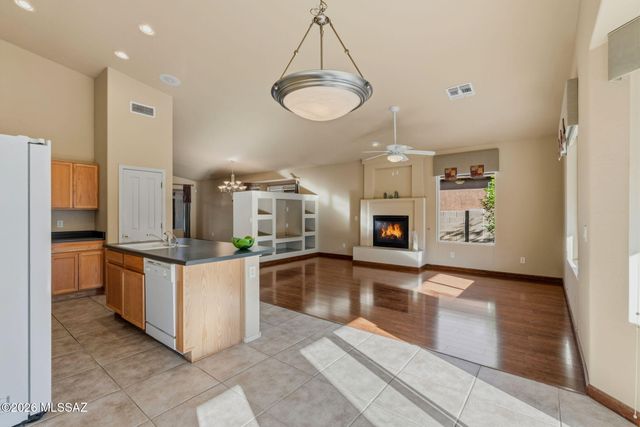 3987 W Valley Mine Drive, Tucson, AZ 85745