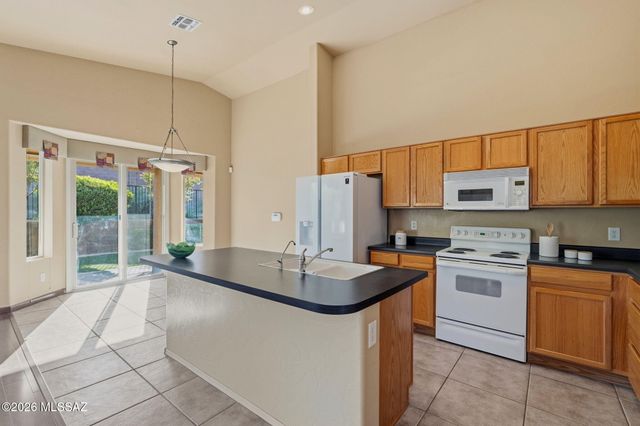 3987 W Valley Mine Drive, Tucson, AZ 85745