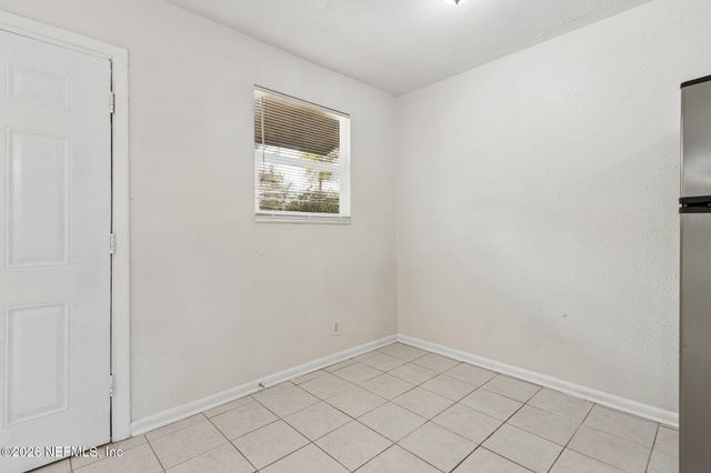 4603 KEN KNIGHT Drive N, Jacksonville, FL 32209