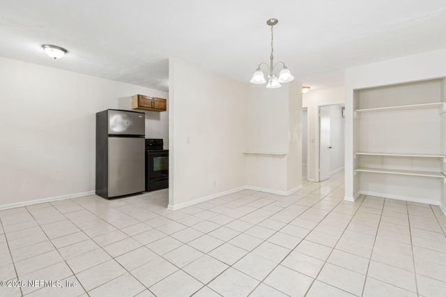 4603 KEN KNIGHT Drive N, Jacksonville, FL 32209