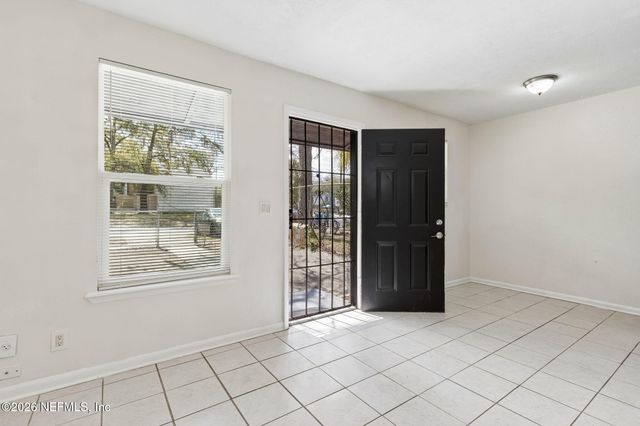 4603 KEN KNIGHT Drive N, Jacksonville, FL 32209